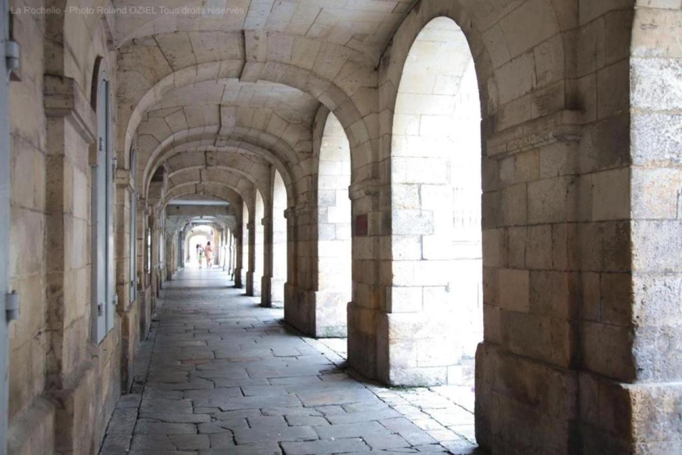 L'Appartement : Location Les Merciers. La Rochelle  Exterior foto